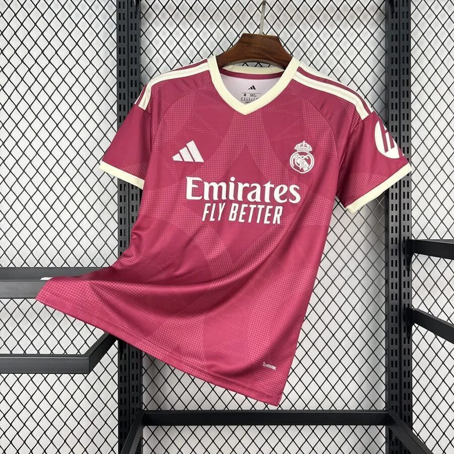 Real Madrid Edição Especial Rosa 25/26